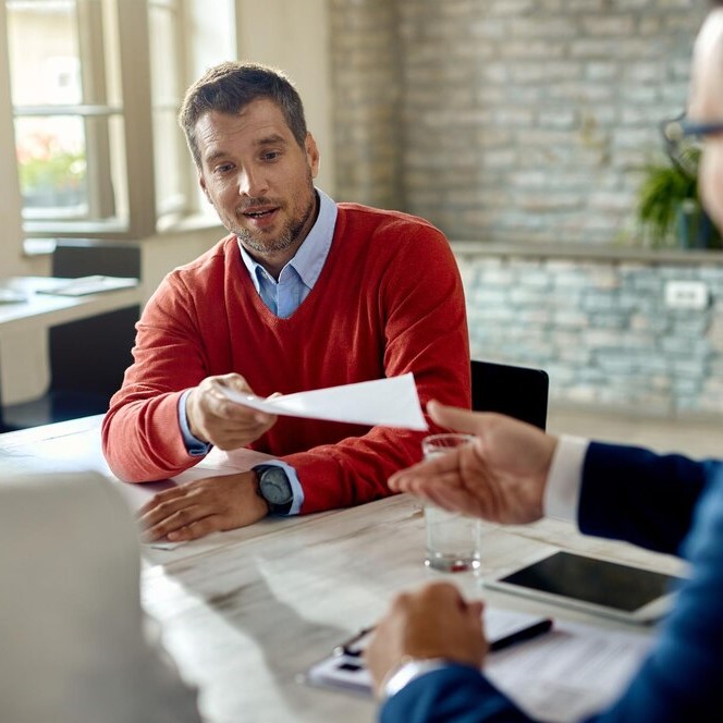 Settling Complex Loans with the Help of an Expert Panel