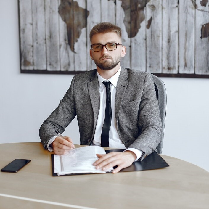 Why Credit Score Builder Services are Essential After Debt Issues