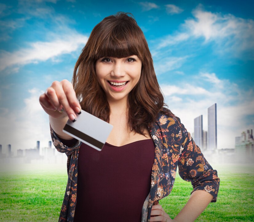 How Credit Score Builder Helps Maintain a Debt-Free Lifestyle